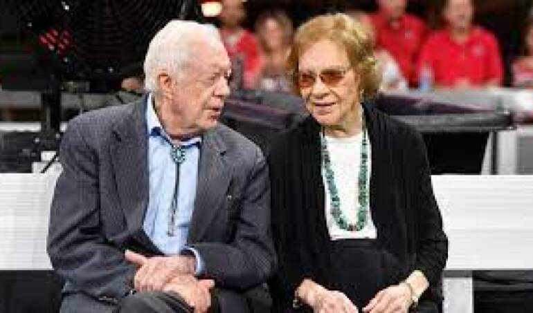 A los 96 años muere la ex primera dama de EEUU Rosalynn Carter, esposa de Jimmy Carter