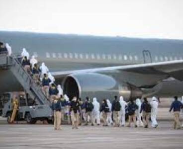 Cancillería asegura reprogramación a la brevedad de vuelo de expulsión en Venezuela