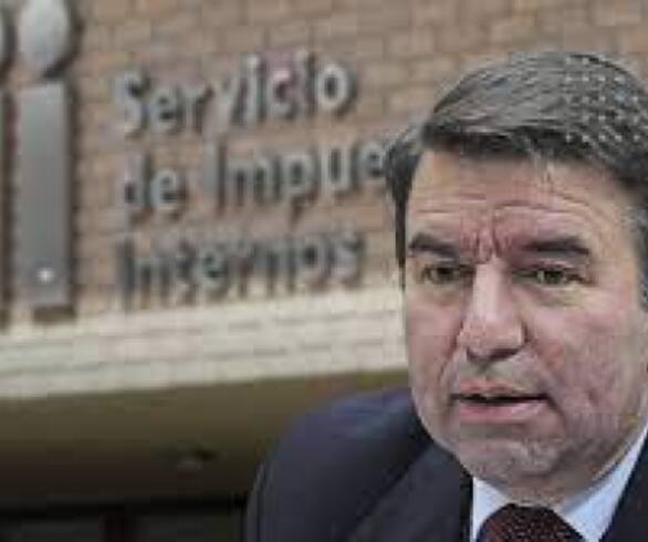 Limpieza interna en Impuestos Internos por posible coima