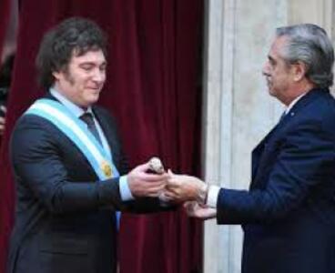 Juró Javier Milei como nuevo presidente de Argentina
