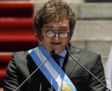 Milei destaca la importancia de la libertad y la toma de decisiones difíciles