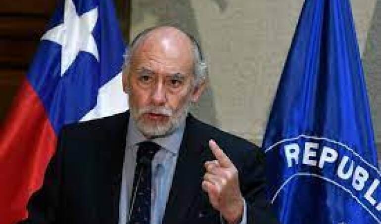 Senador Iván Flores: Las isapres y su impacto en las personas