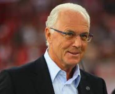 Estado de salud de Franz Beckenbauer preocupa a Alemania y al mundo
